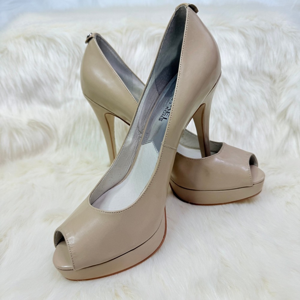 Michael Kors | Beige Leather Peep Toe Platform Heels in 7.5M